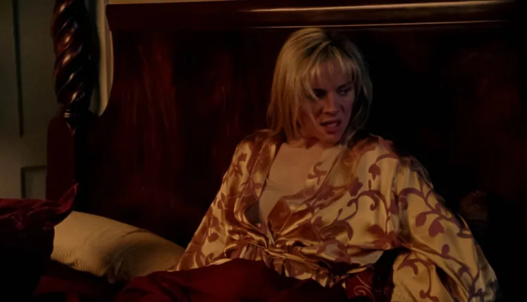 Момент из 14 серии 2 сезона