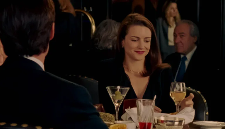 Момент из 9 серии 3 сезона